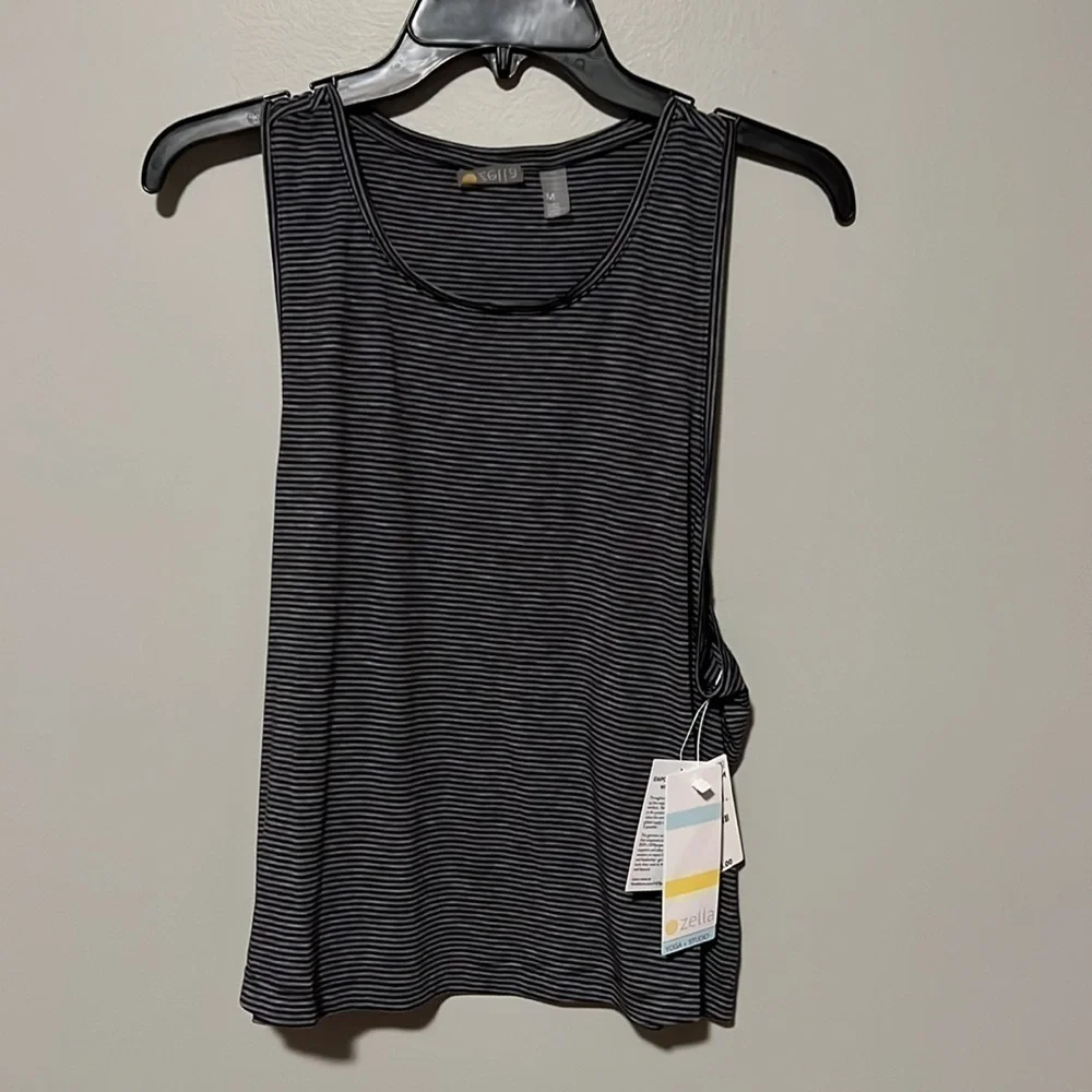 Zella  Athletic Top,Athleisure, Medium Charcoal/Black Workout, Gym, NWT - Picture 5 of 5